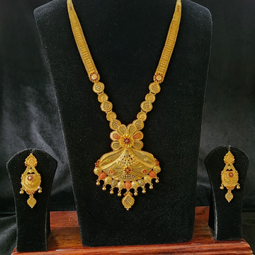 Buy Necklace online in Ahmedabad for best prices.